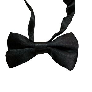 Child’s Black Bow Tie Wedding Formal Event Adjustable Snap Open/Close OS